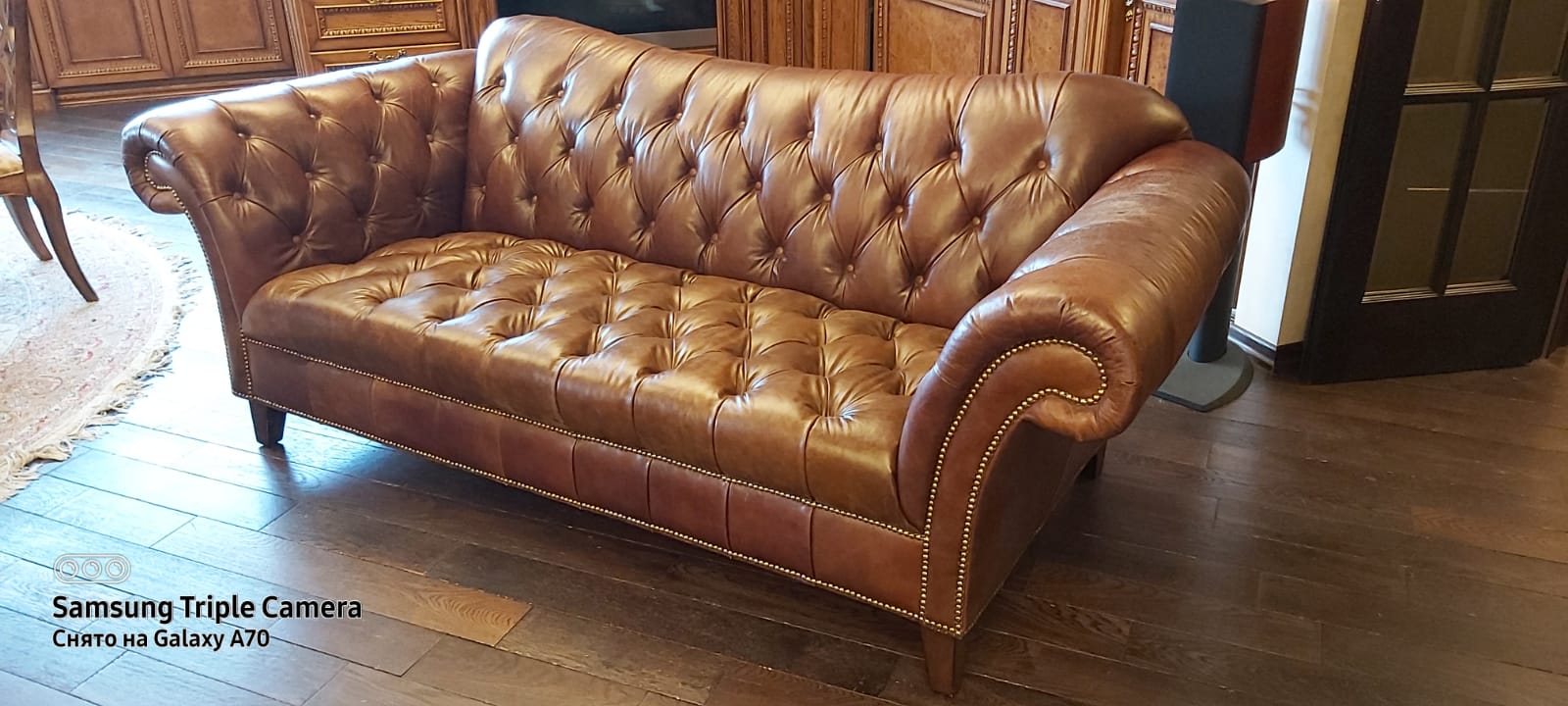 Перетяжка дивана. Площадь Ленина