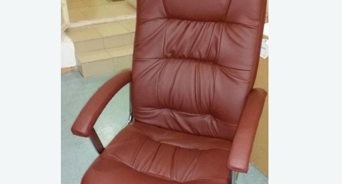 Обтяжка офисного кресла. Площадь Ленина